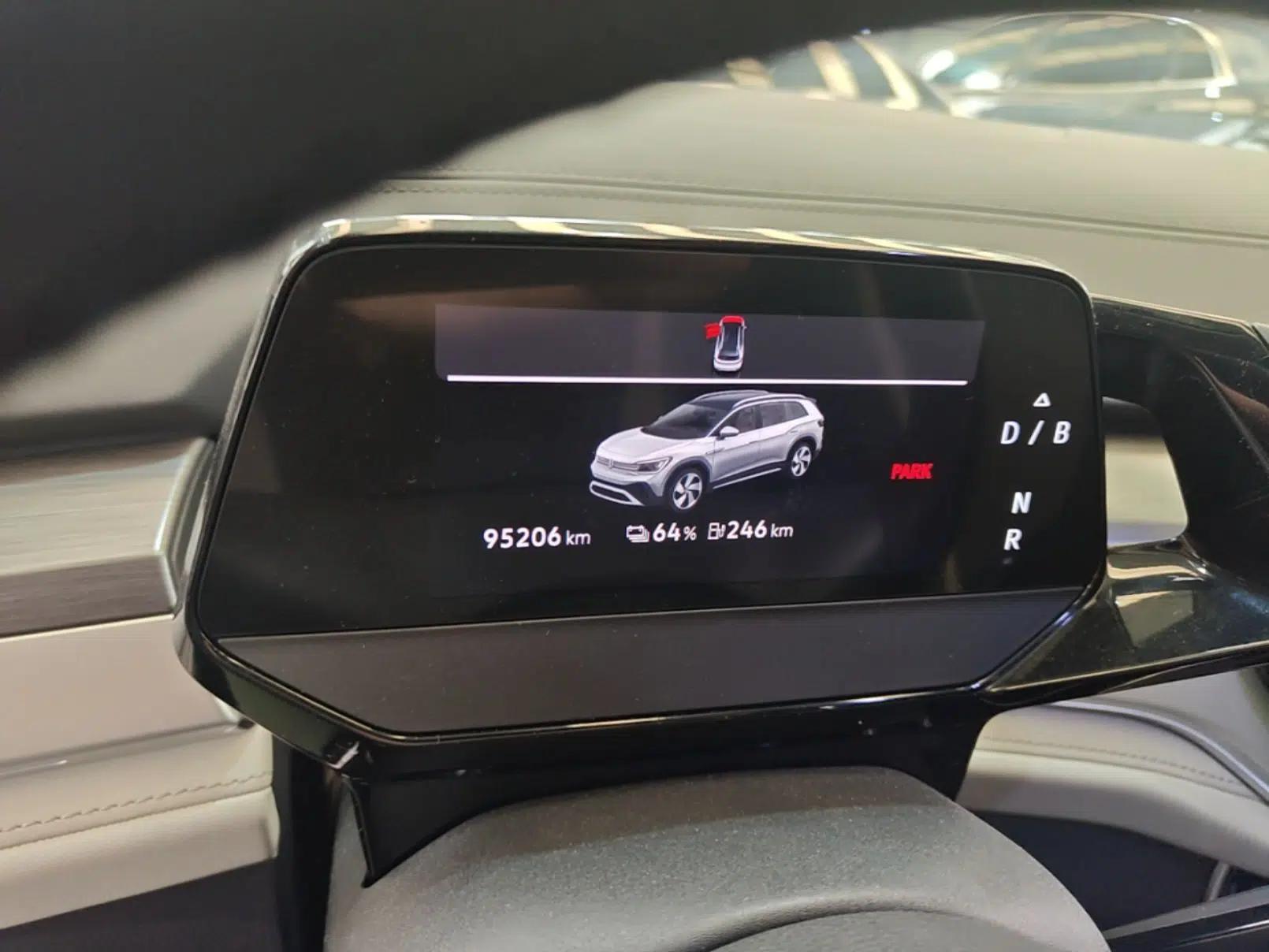Volkswagen ID.6 CROZZ 2022 Standard Range PURE Edition — миниатюра 15