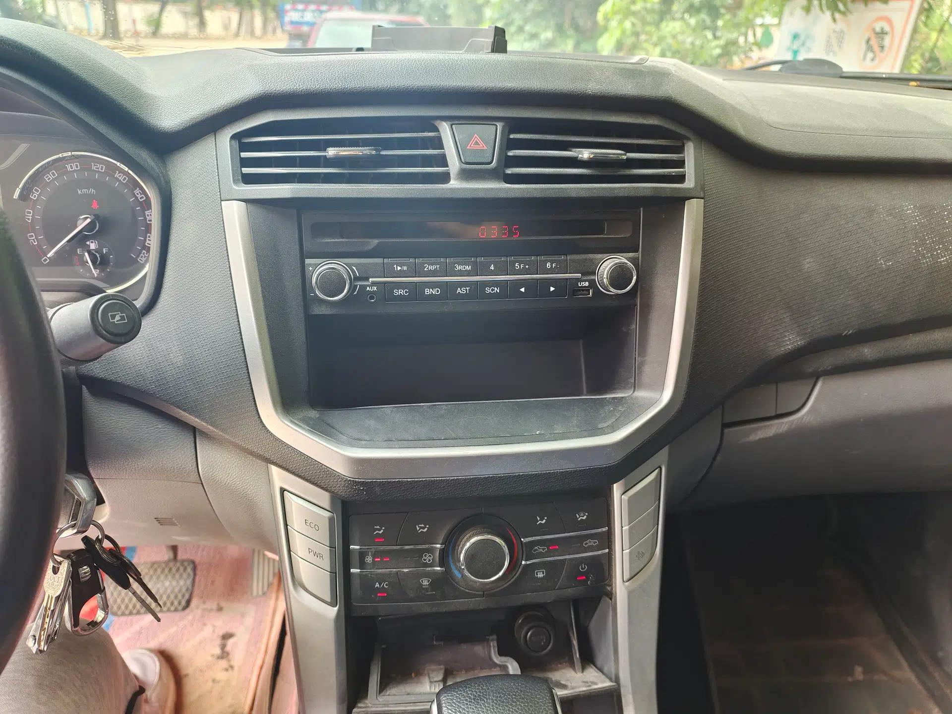 SAIC MAXUS T60 2020 2.0T Diesel Automatic 2WD High-Ride Pioneer Edition Long-Body China VI — миниатюра 14