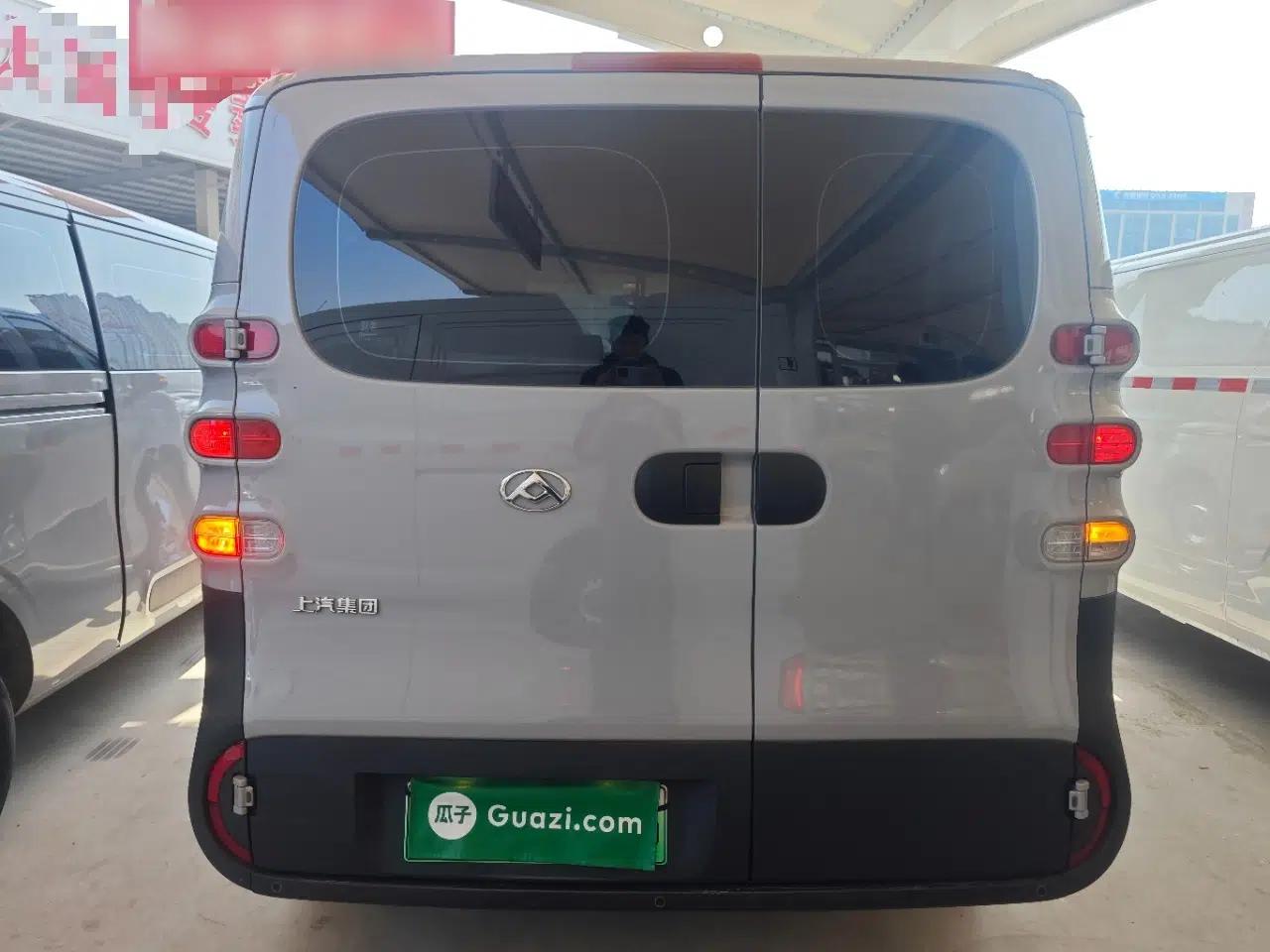 SAIC MAXUS Dana V1 2025 V1+ Short Wheelbase Low-Roof Multi-Function Version (42 kWh) — миниатюра 5