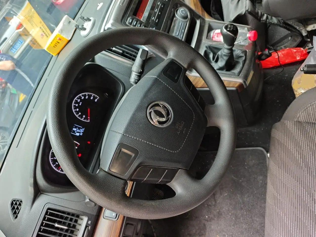 FORTHING Lingzhi PLUS 2021 2.0L Manual Comfort Version 7 Seats — миниатюра 11