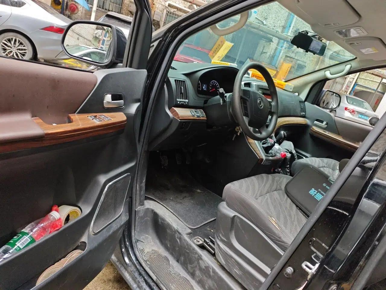 FORTHING Lingzhi PLUS 2021 2.0L Manual Comfort Version 7 Seats — миниатюра 17
