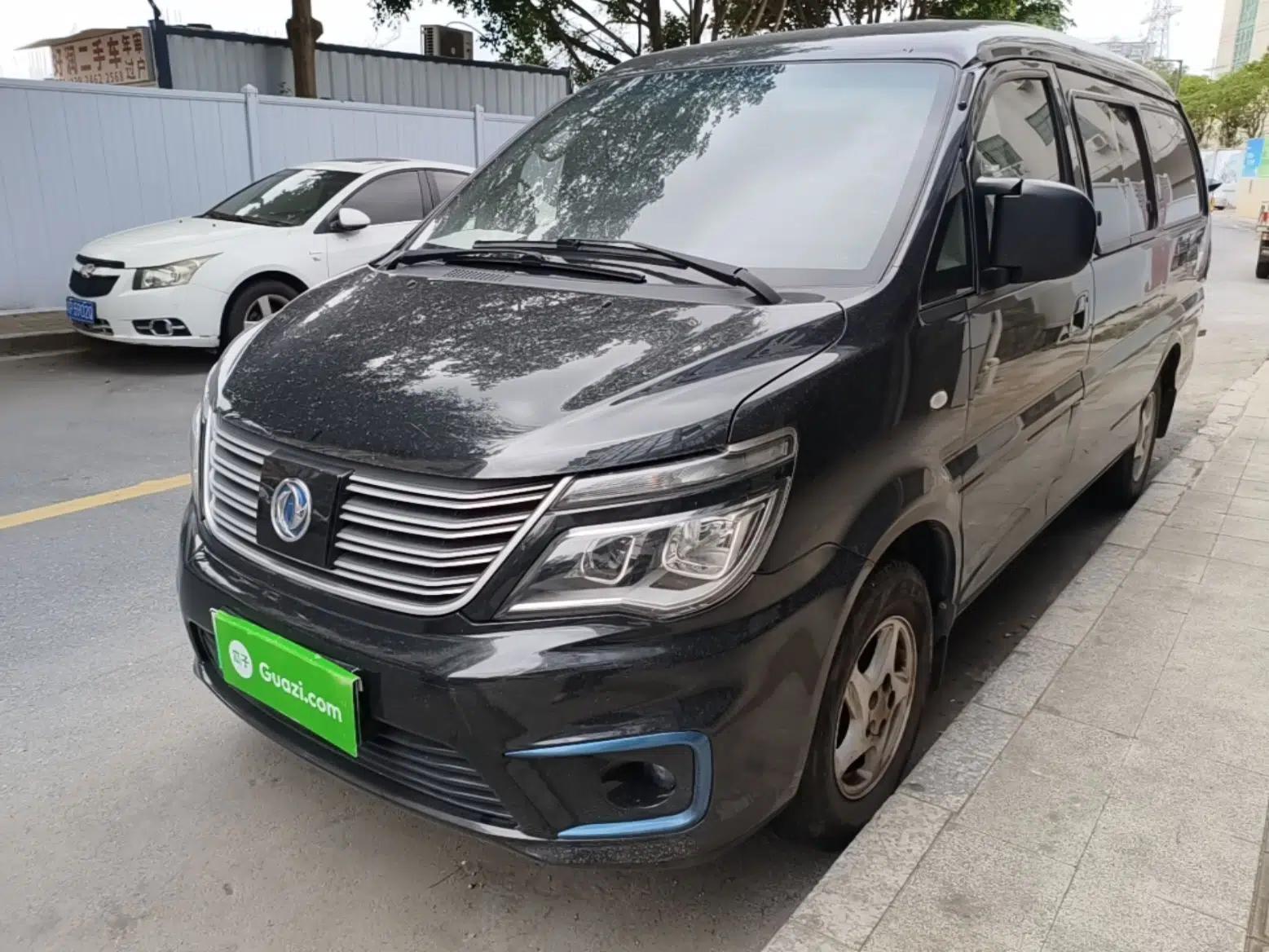 FORTHING Lingzhi M5 2020 Long-Range Version Comfort Model 7 Seats — миниатюра 1