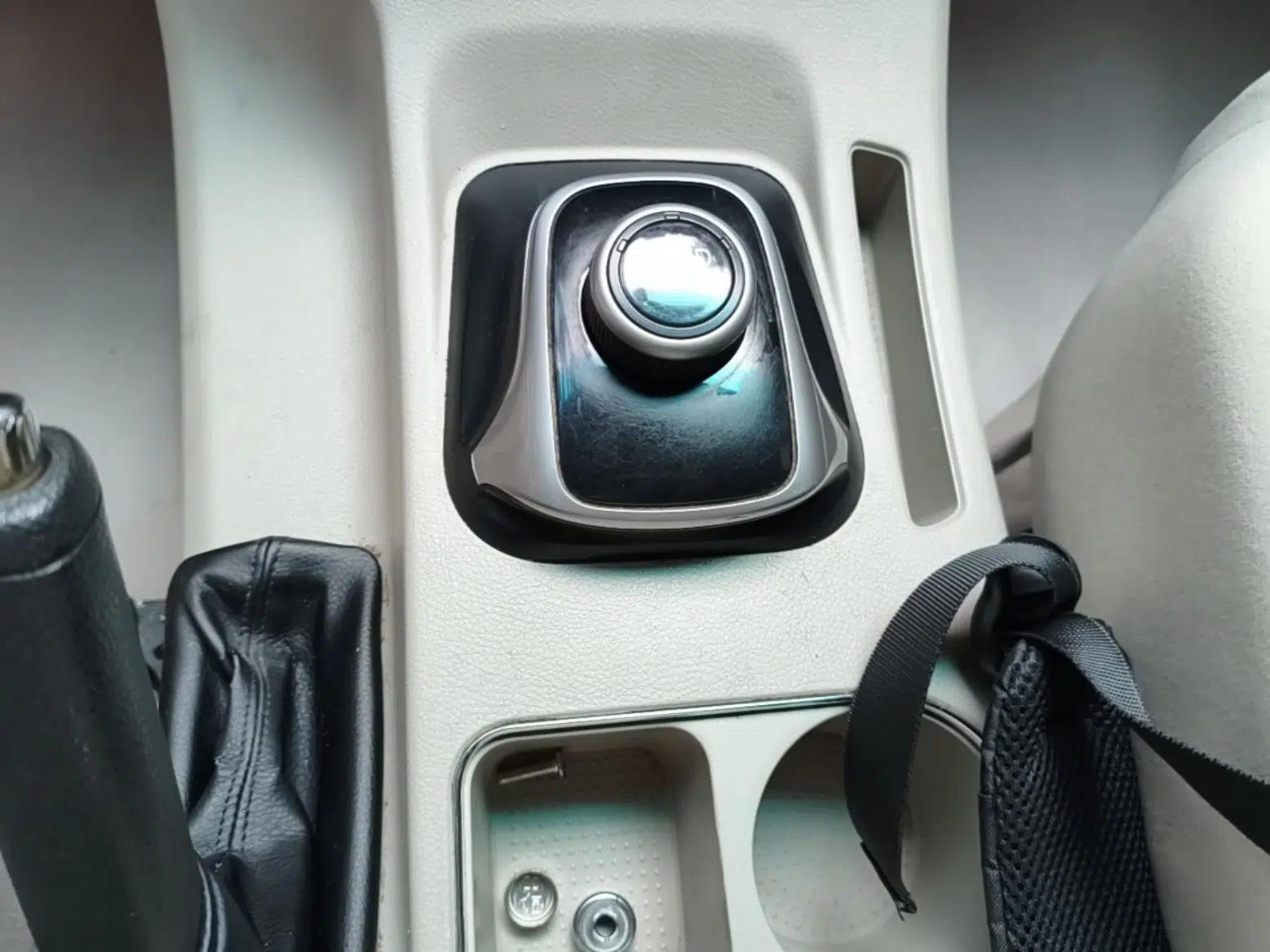 FORTHING Lingzhi M5 2020 Long-Range Version Comfort Model 7 Seats — миниатюра 17