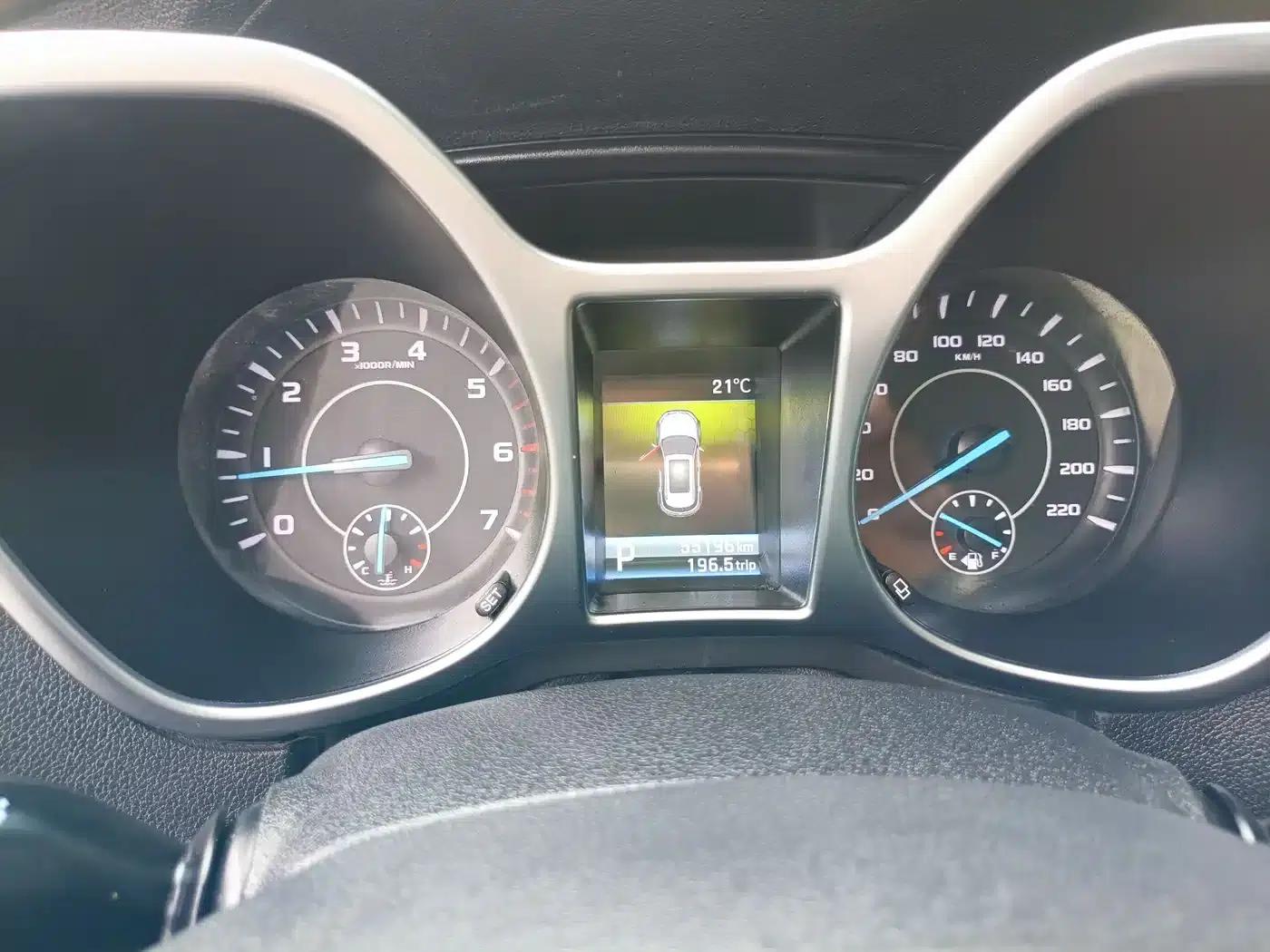 Yusheng S330 2016 1.5L GTDi Automatic 2WD Premium Edition — миниатюра 38