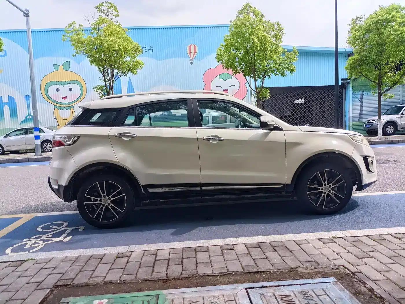 Yusheng S330 2016 1.5L GTDi Automatic 2WD Premium Edition — миниатюра 7