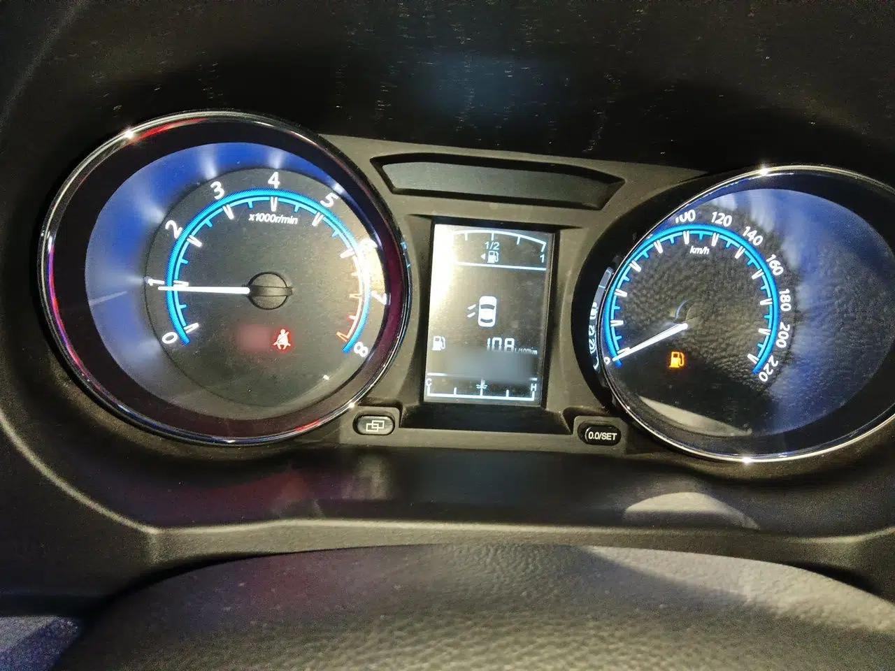 FORTHING F600 2016 F600L 2.0L Deluxe Model — миниатюра 10