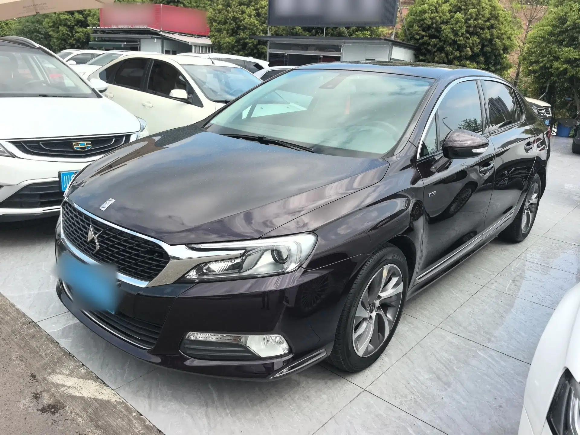 DS 5LS 2016 1.6T Elegant Edition THP160 — миниатюра 1
