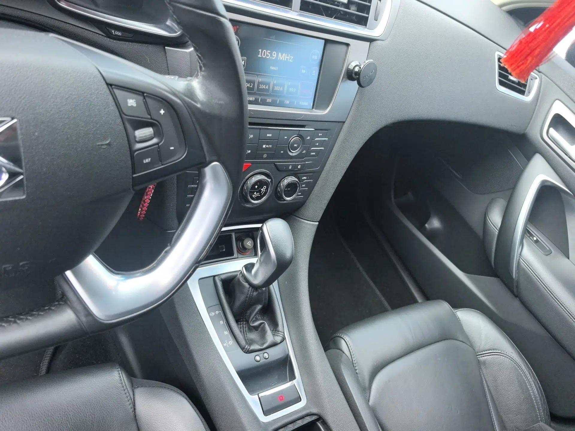 DS 5LS 2016 1.6T Elegant Edition THP160 — миниатюра 12
