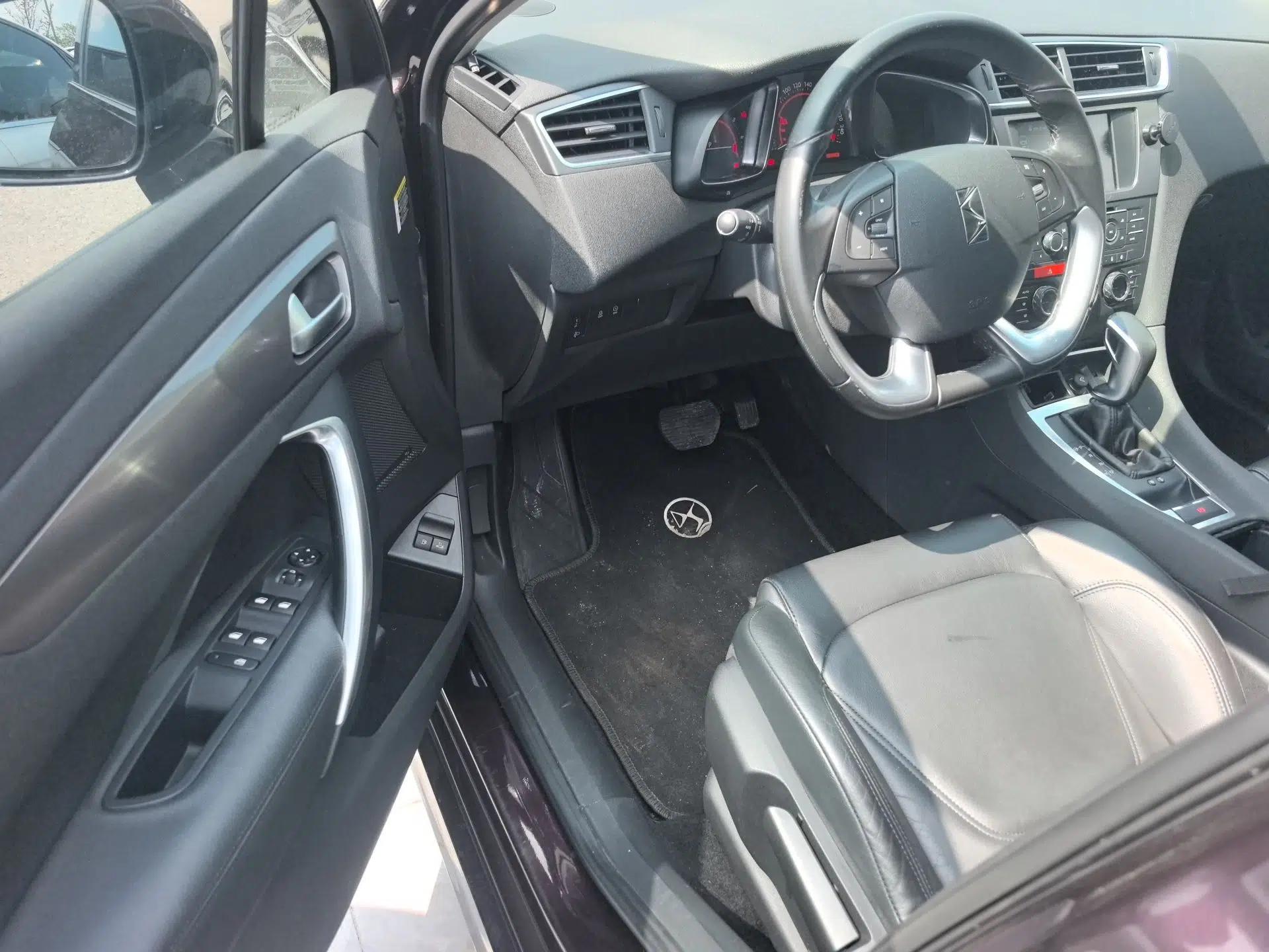 DS 5LS 2016 1.6T Elegant Edition THP160 — миниатюра 18