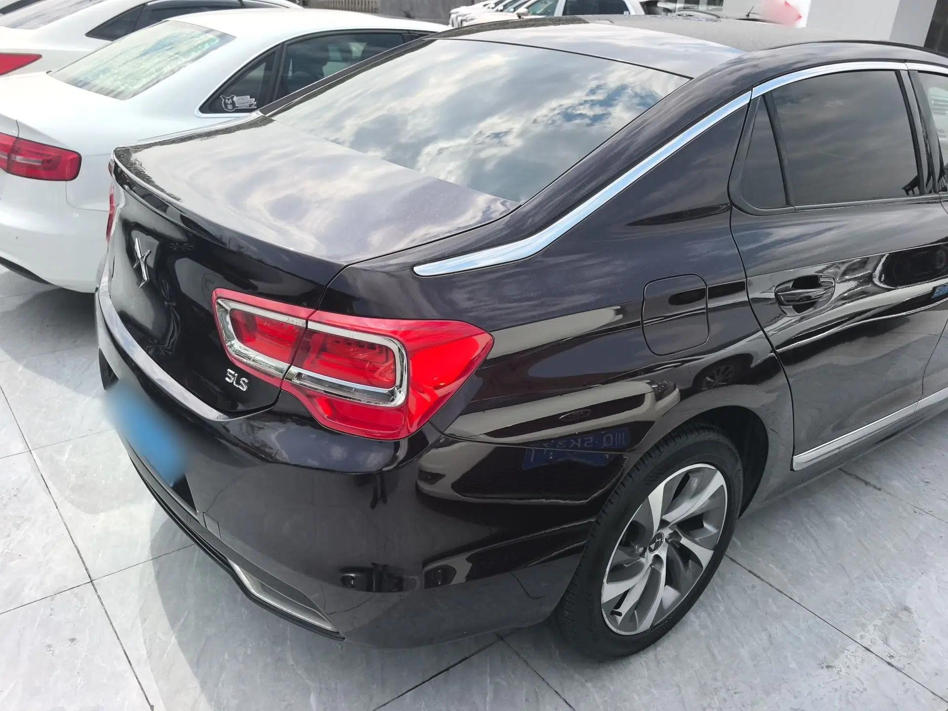 DS 5LS 2016 1.6T Elegant Edition THP160 — миниатюра 4