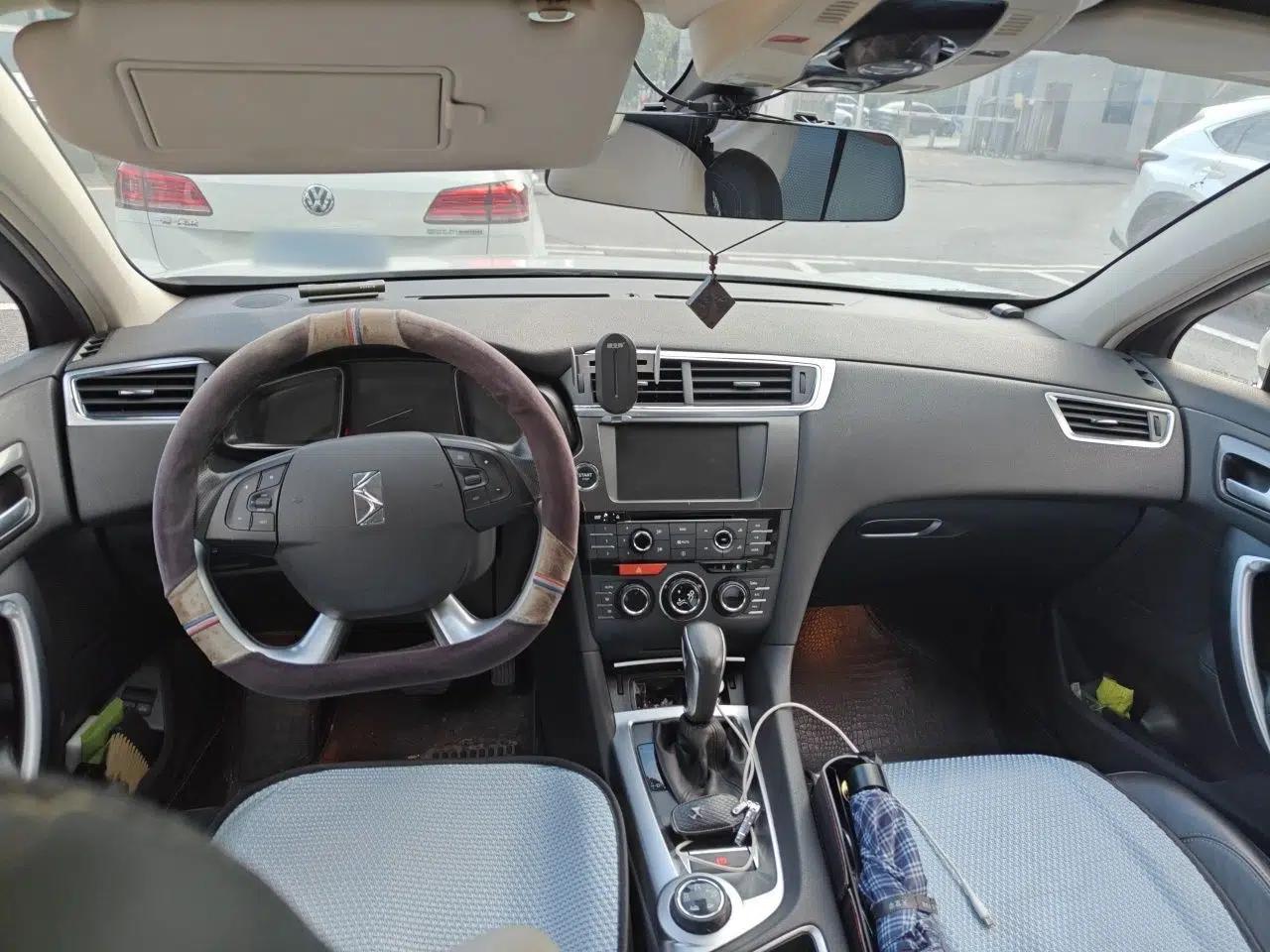 DS 6 2016 1.6T Luxury Edition THP160 — миниатюра 10