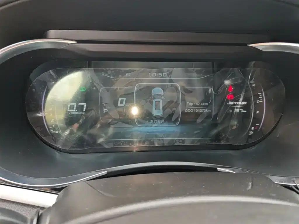 Jetour X90 2019 1.5T Automatic Enjoyment Edition 6-seater National V Emission Standard — миниатюра 12