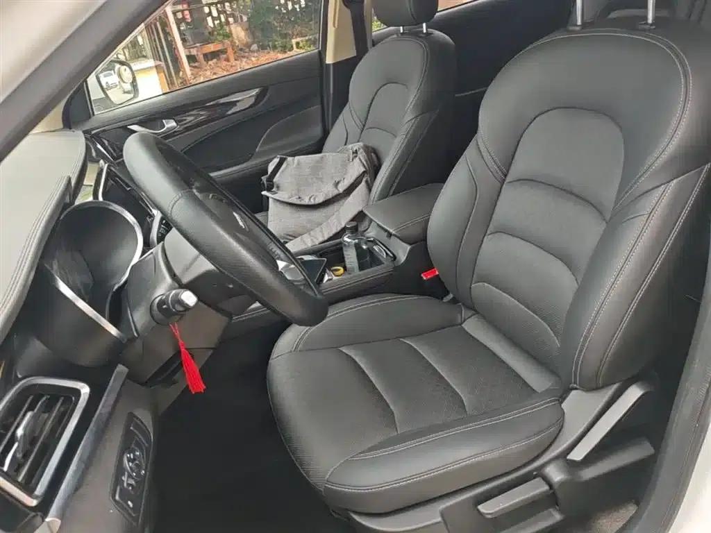Jetour X90 2019 1.5T Automatic Enjoyment Edition 6-seater National V Emission Standard — миниатюра 15