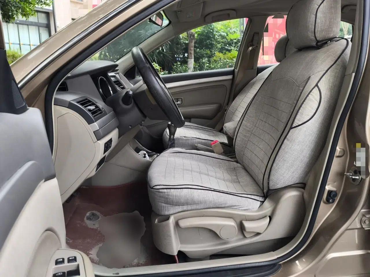 Dongfeng Aeolus A60 2014 1.5L Manual Elite Model — миниатюра 16