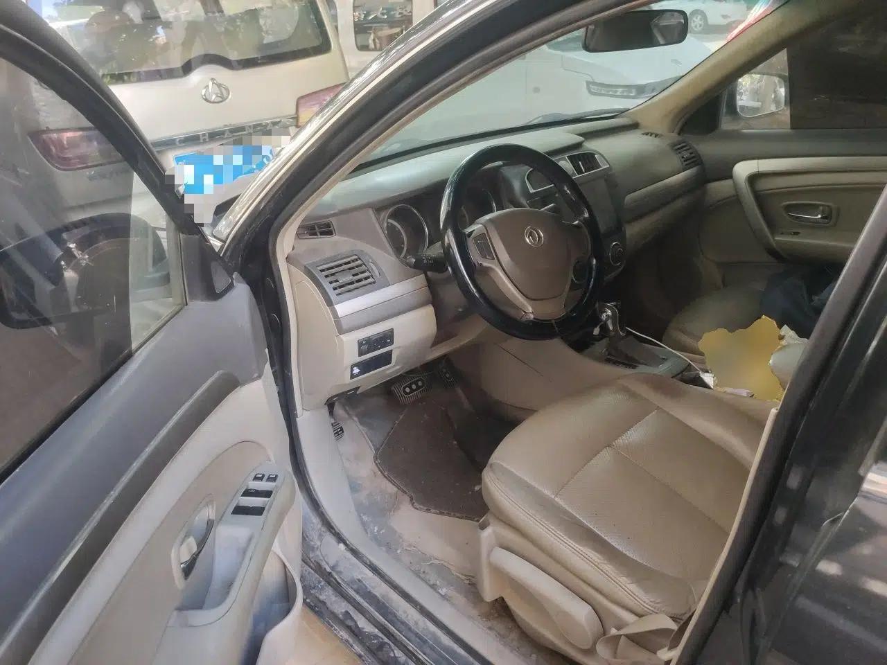 Dongfeng Aeolus A60 2014 1.6L Automatic Prestige Model — миниатюра 17