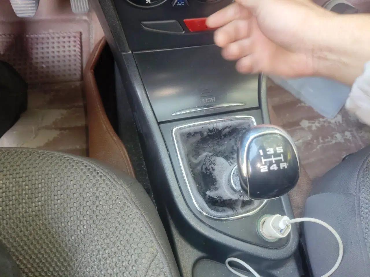 Dongfeng Aeolus H30 2013 CROSS 1.6L Manual Luxury Model — миниатюра 15