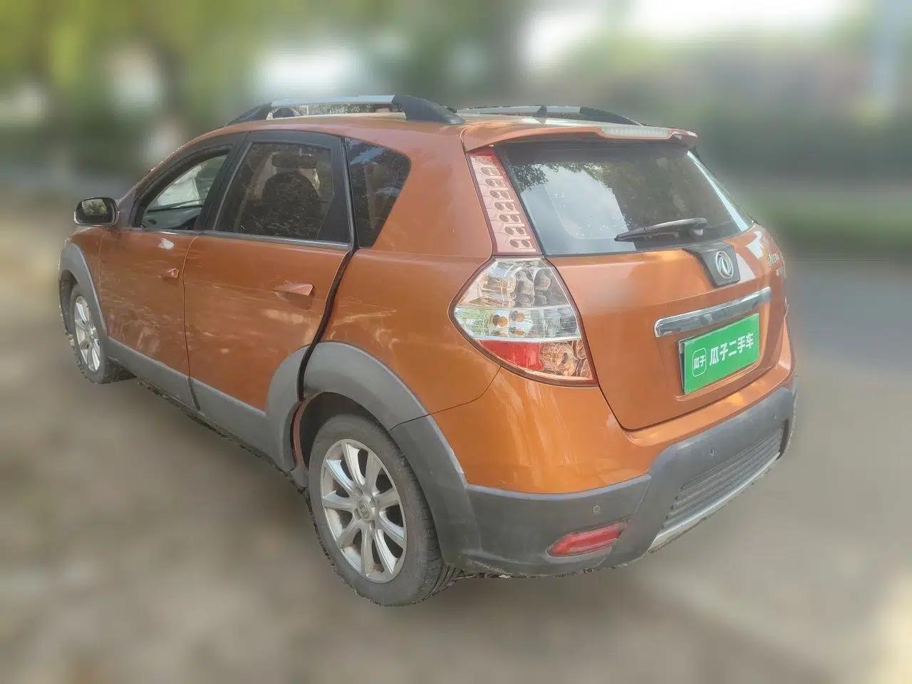 Dongfeng Aeolus H30 2013 CROSS 1.6L Manual Luxury Model — миниатюра 4