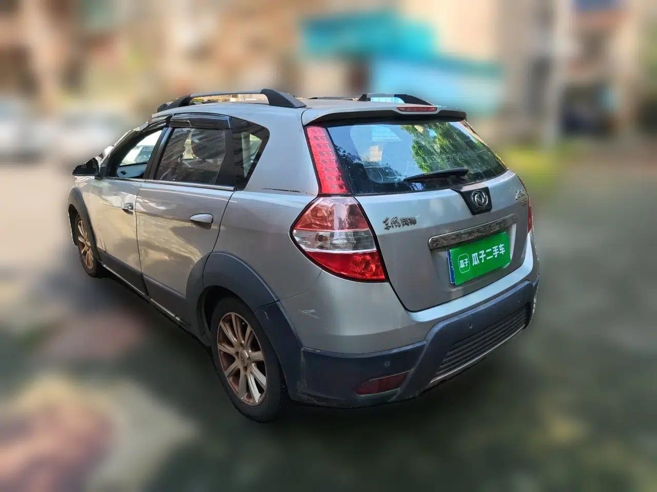 Dongfeng Aeolus H30 2012 CROSS 1.6L Manual Luxury Model — миниатюра 4