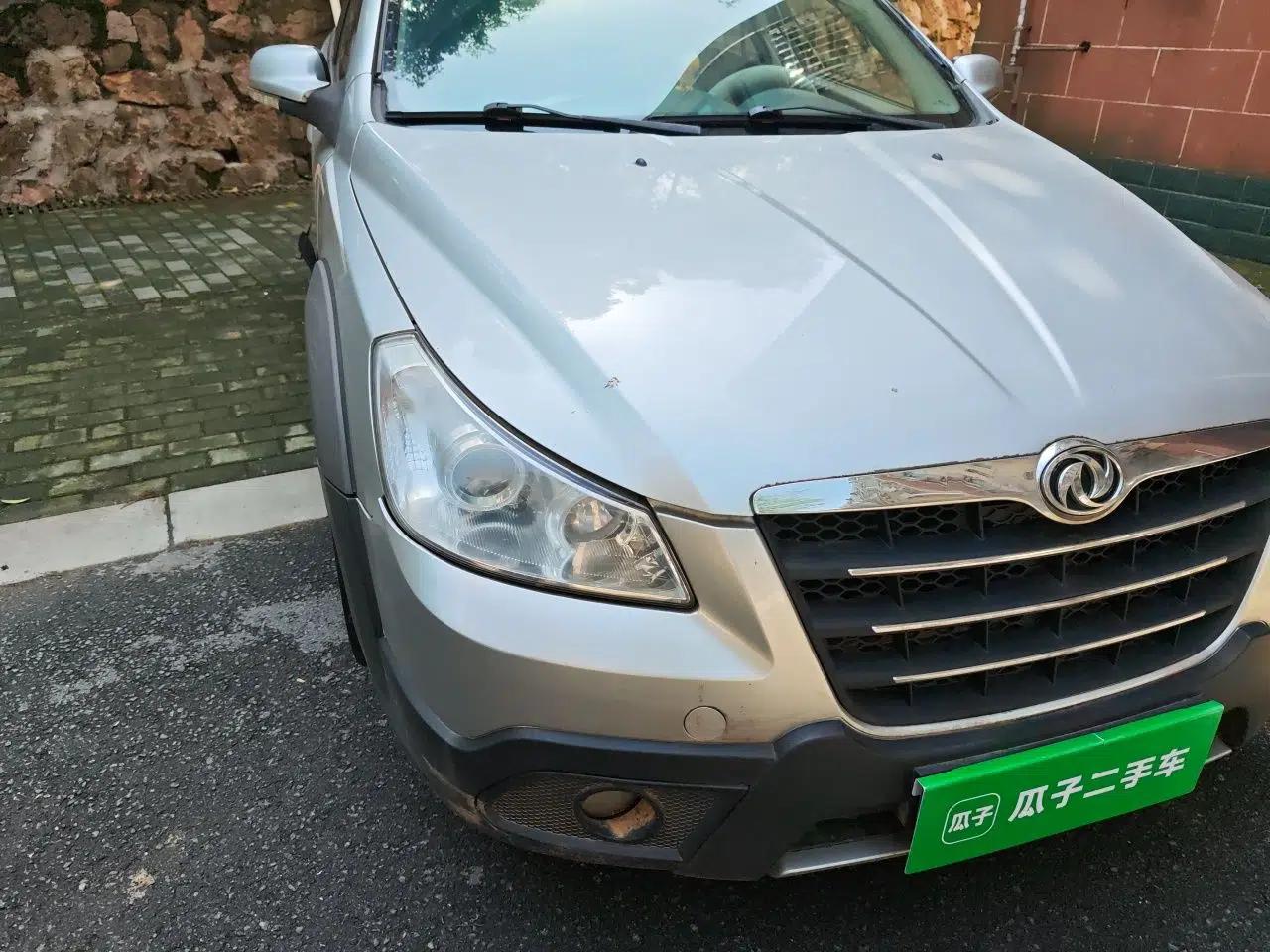 Dongfeng Aeolus H30 2012 CROSS 1.6L Manual Luxury Model — миниатюра 7