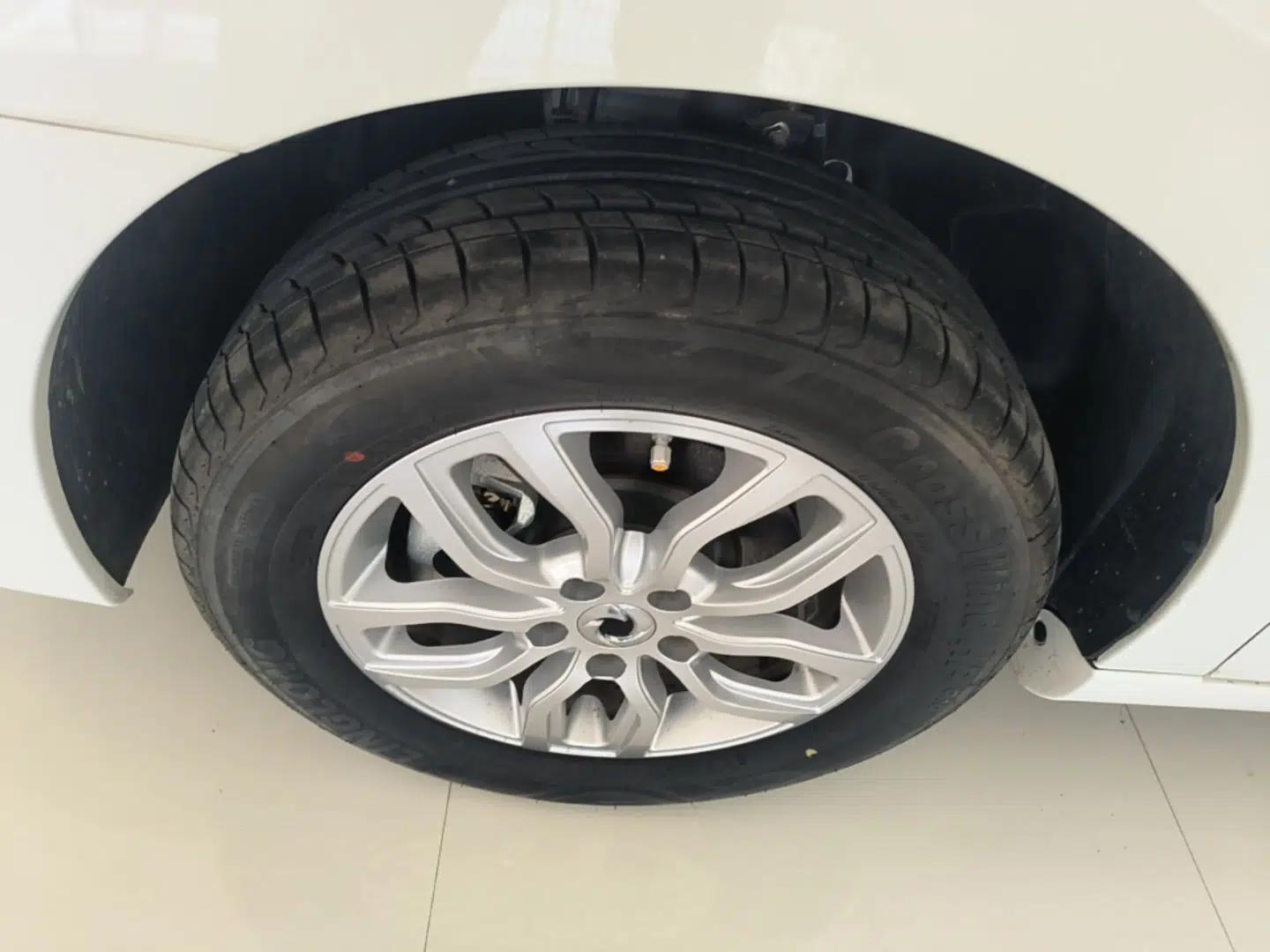 Dongfeng Junfeng E11K 2019 Standard Model — миниатюра 8