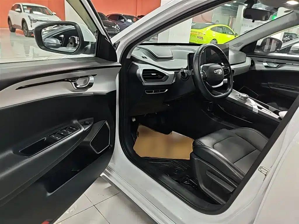 Geely Geometry A 2024 Model 410KM Travel Edition — миниатюра 16