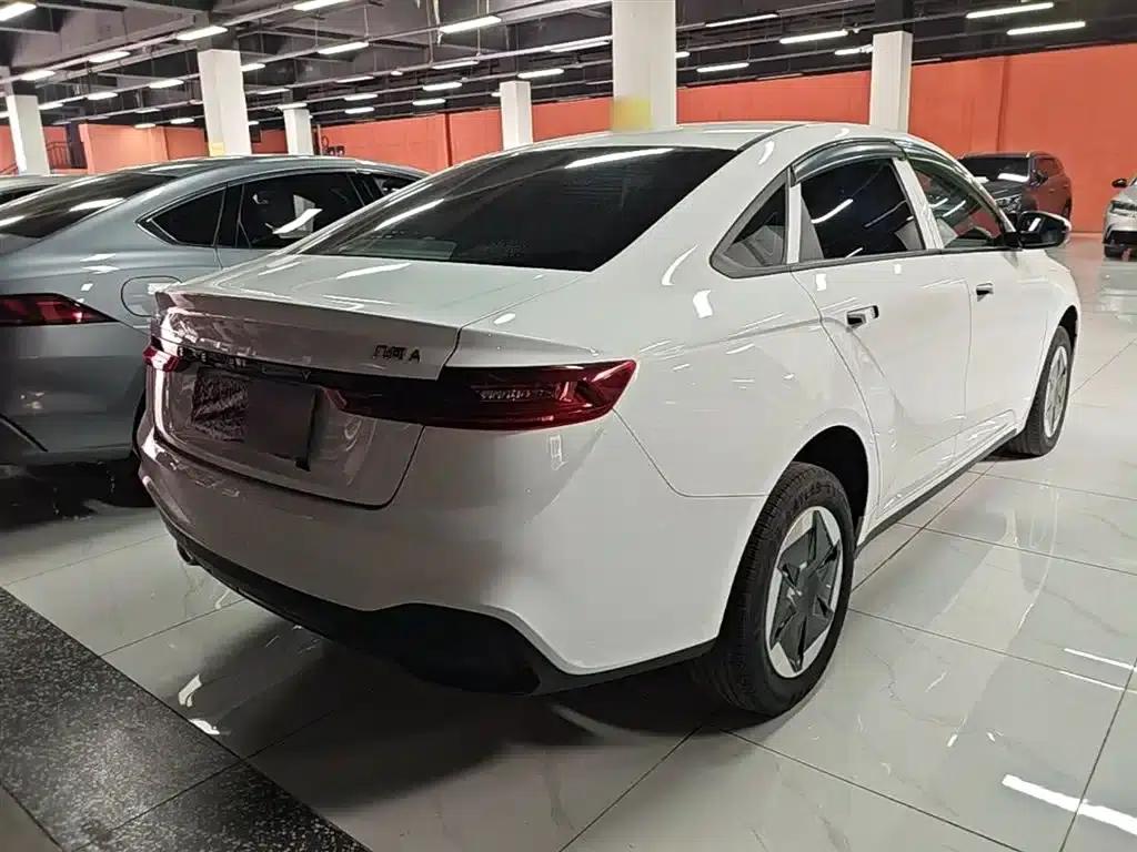 Geely Geometry A 2024 Model 410KM Travel Edition — миниатюра 7