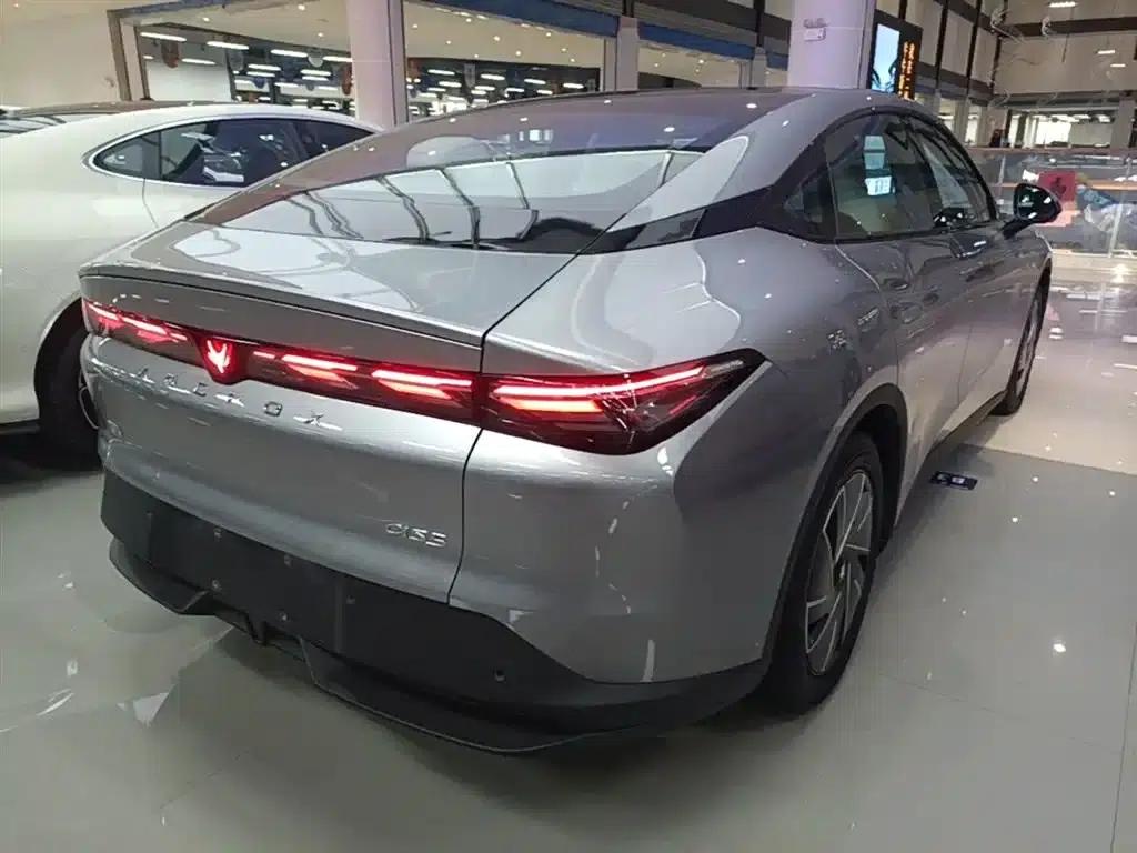 Jihu Alphard S5 2024 Model 560PRO 185kW — миниатюра 7