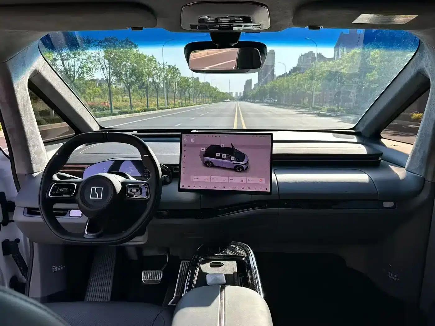 Jike MIX 2025 Long Range Intelligent Driving Edition — миниатюра 6