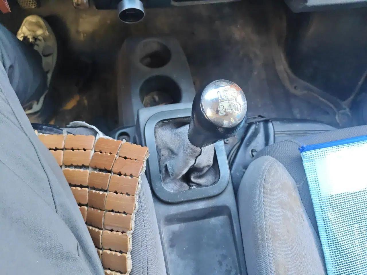 Dongfeng Xiaokang K07S 2017 1.2L Practical Version DK12-10 — миниатюра 15