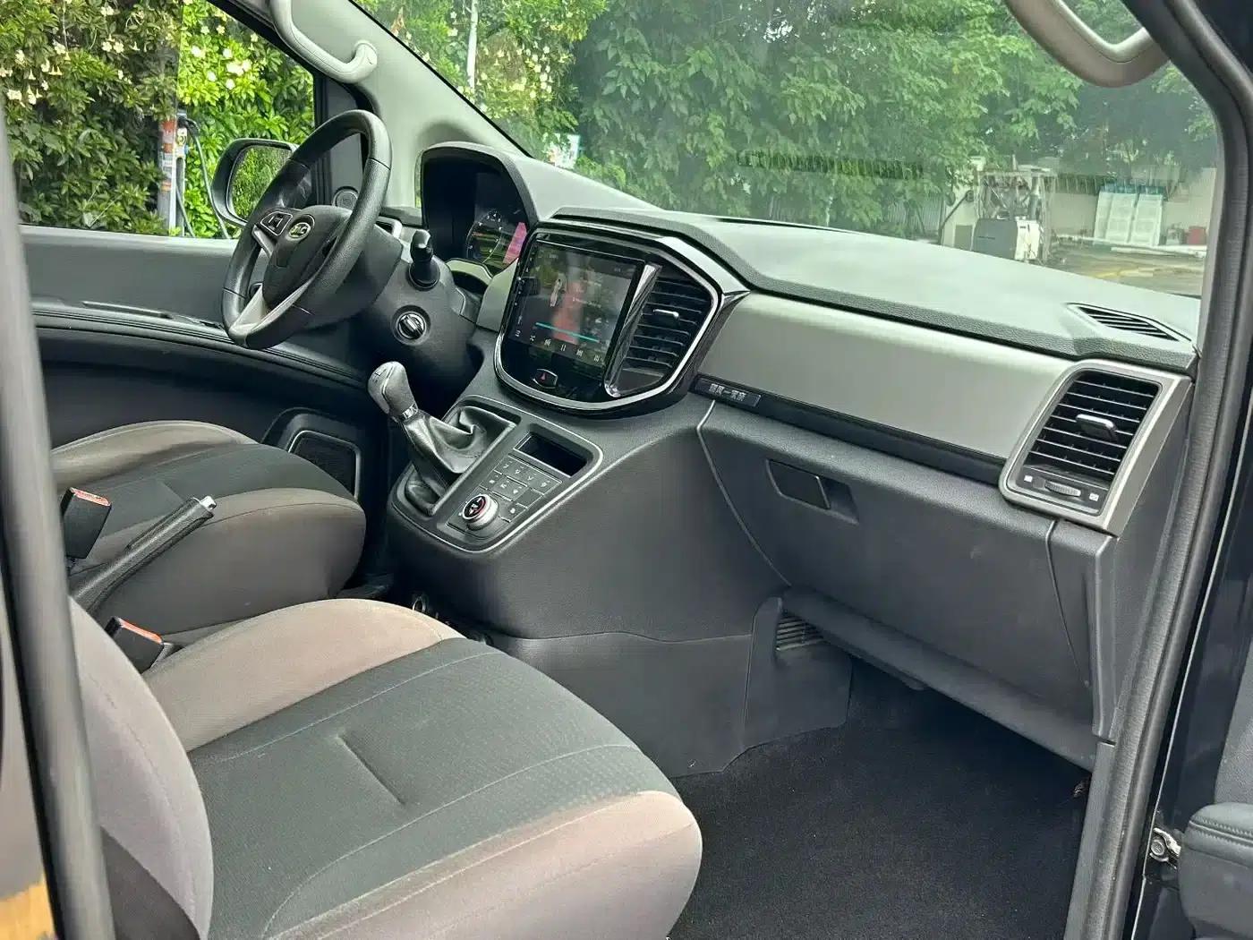 Refine M4 2019 Business Travel Series 2.0L Manual Comfort Model (National V Emission Standard) — миниатюра 7