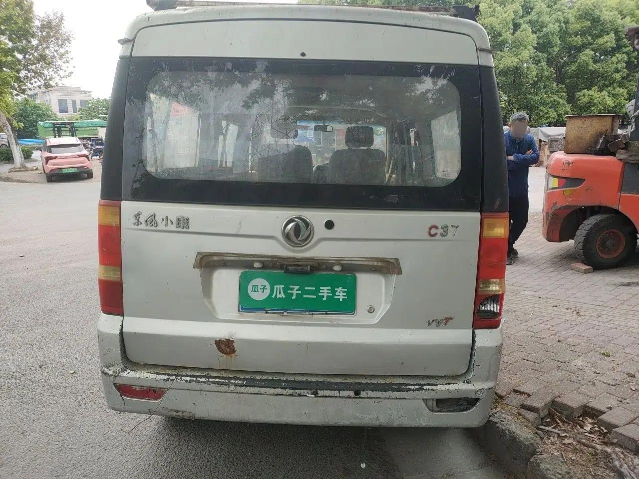 Dongfeng Xiaokang C37 2012 1.4L Standard Edition DK13-06 — миниатюра 5