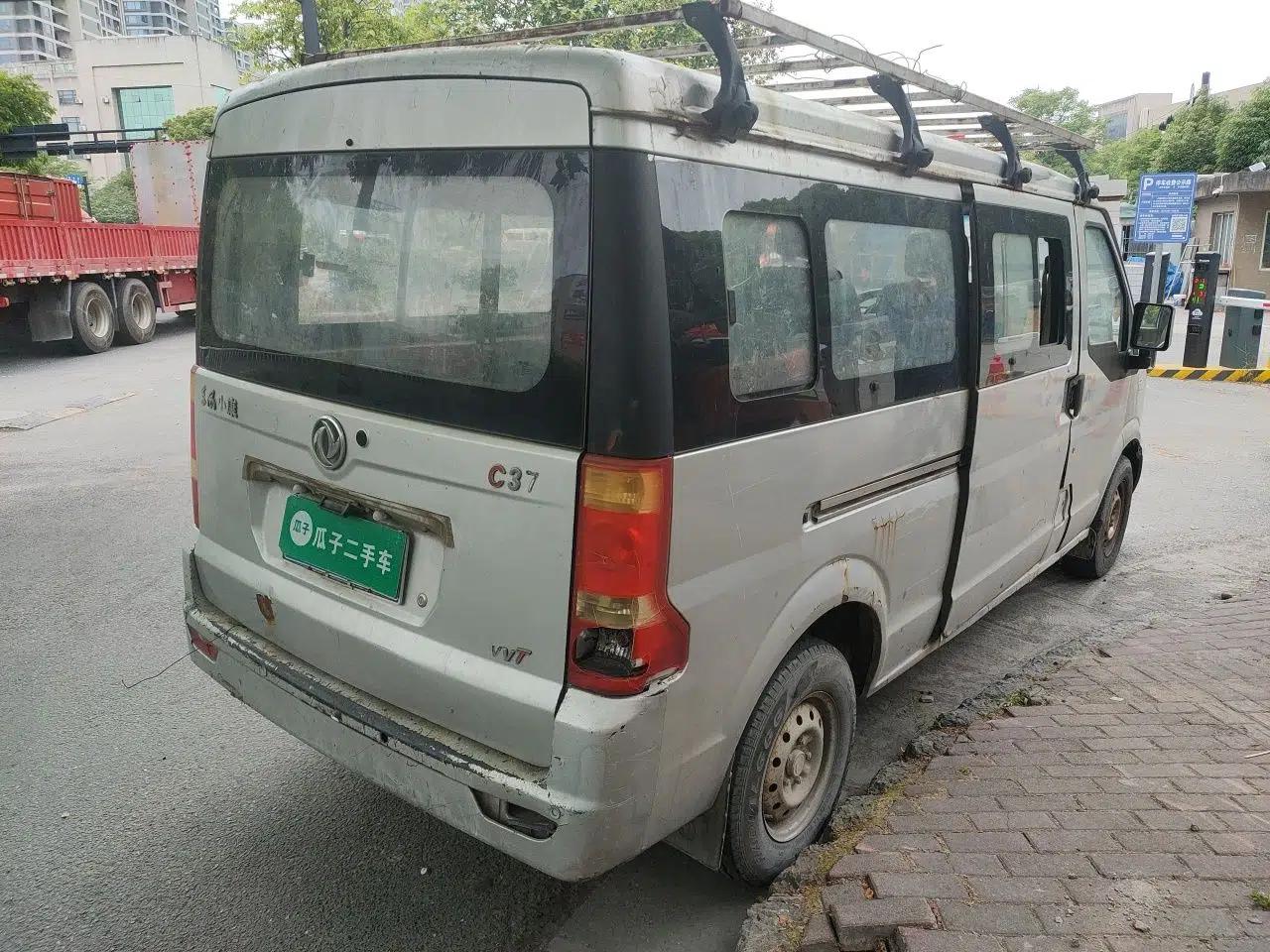 Dongfeng Xiaokang C37 2012 1.4L Standard Edition DK13-06 — миниатюра 6