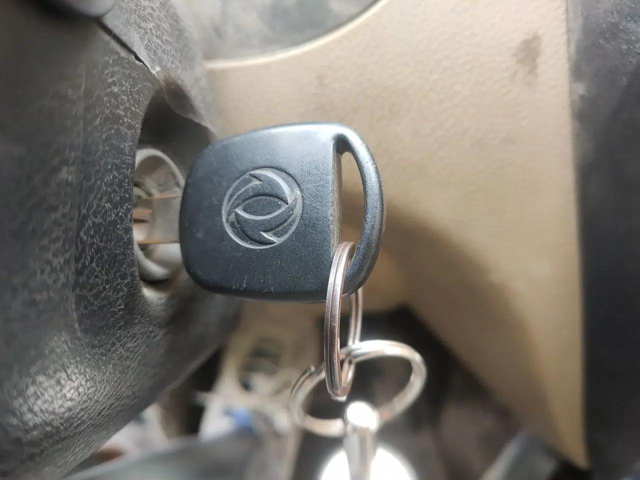 Dongfeng Xiaokang C37 2012 1.4L Standard Edition DK13-06 — миниатюра 9