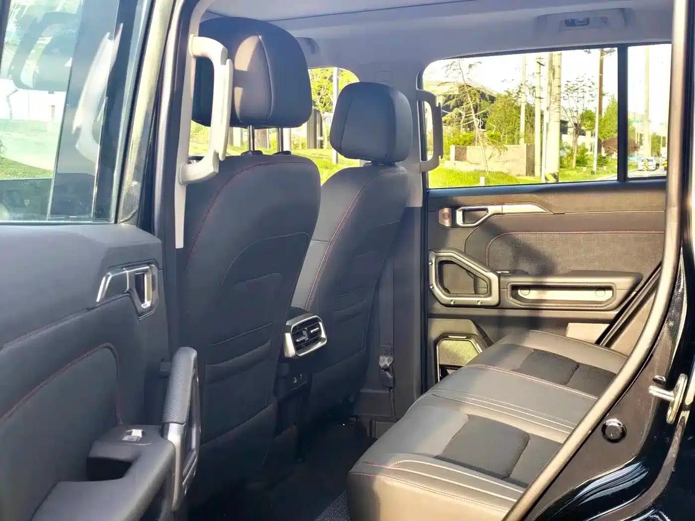 Jetour Traveler C-DM 2024 Model C-DM 206KM 4WD Mountain Edition — миниатюра 8