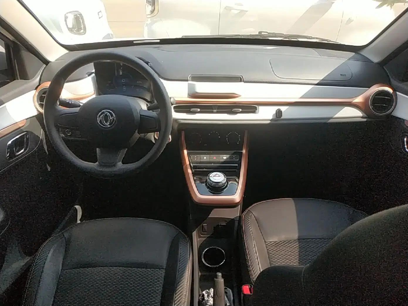 Dongfeng NAMMI BOX 2022 Revised Light Wind Edition 201 km Standard Version — миниатюра 13