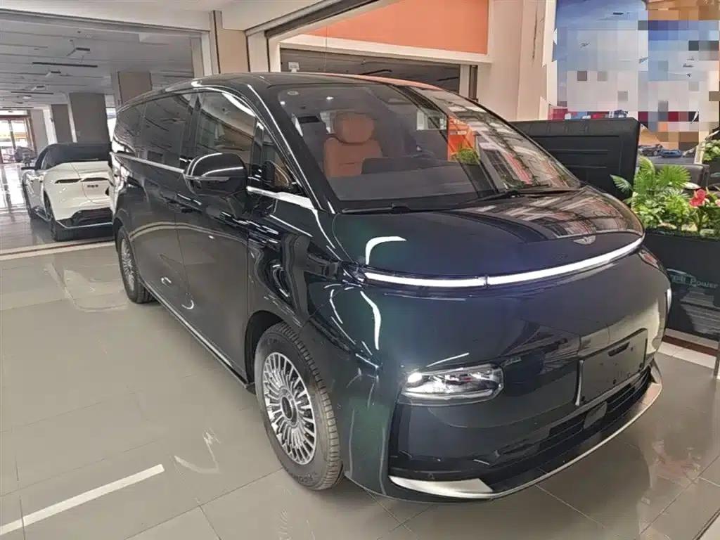 Yizhen L380 2025 Model 805km Flagship Edition 4WD — миниатюра 21