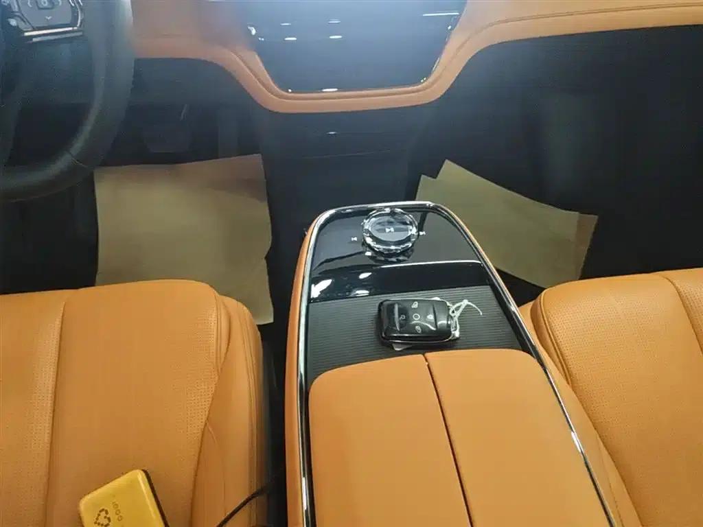 Yizhen L380 2025 Model 805km Flagship Edition 4WD — миниатюра 9