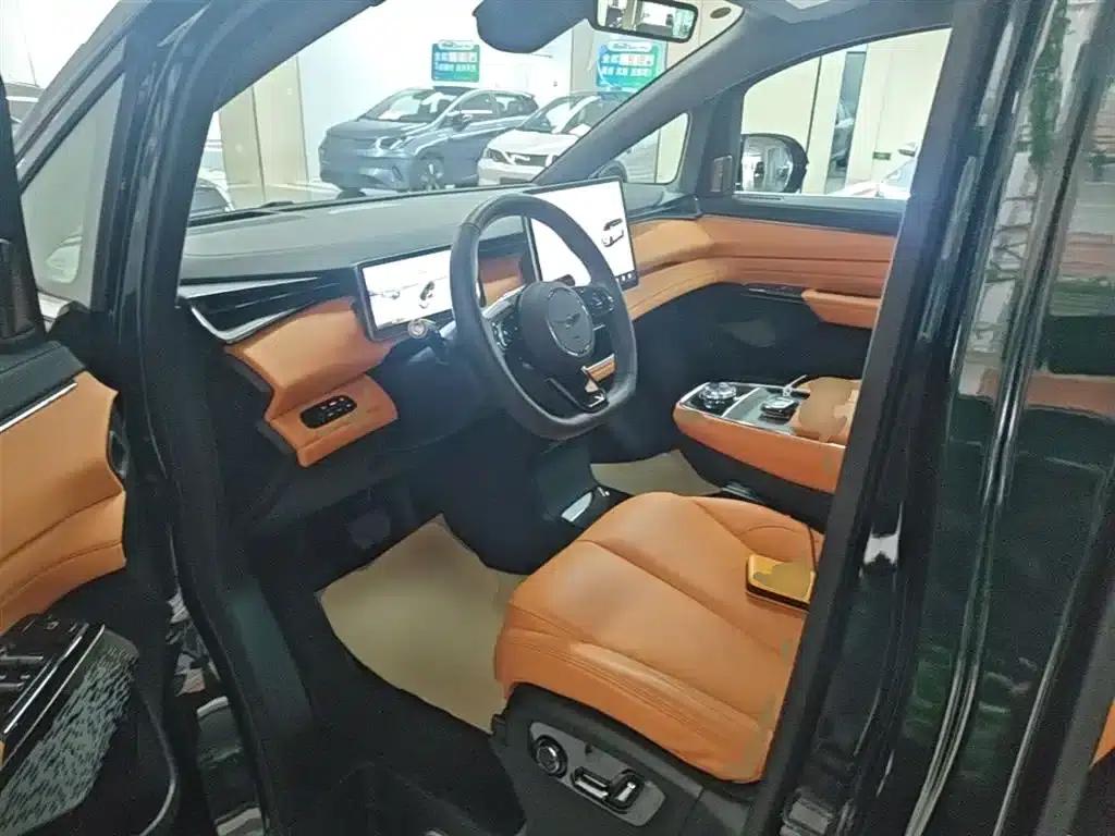 Yizhen L380 2025 Model 805km Flagship Edition 4WD — миниатюра 10