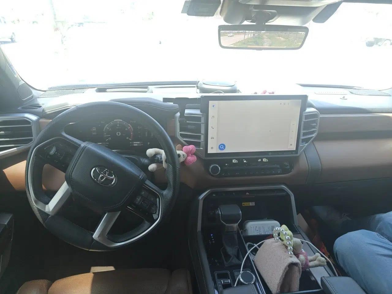 Toyota Tundra  — миниатюра 10