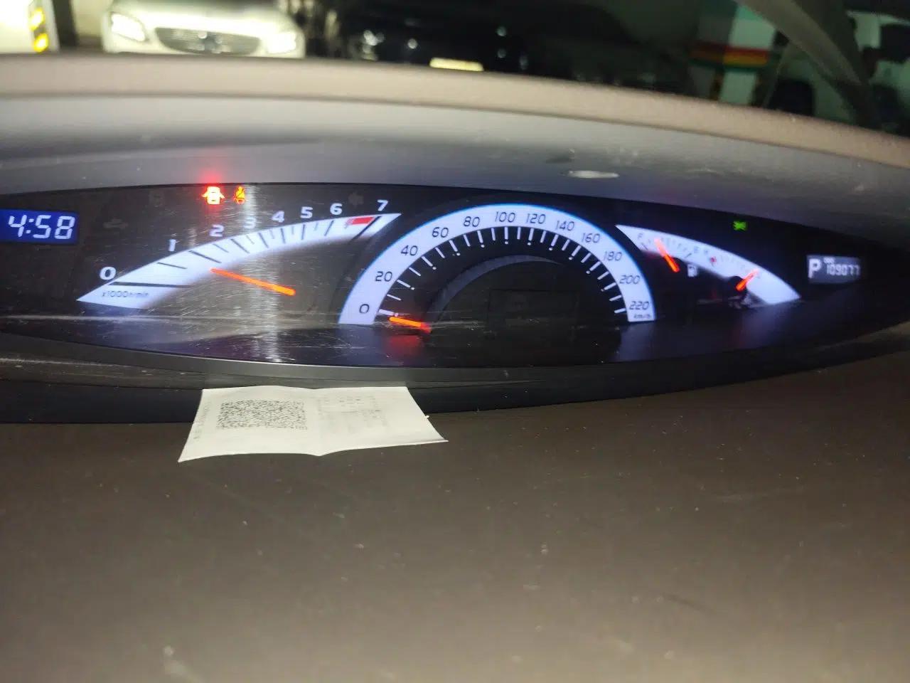 Toyota Previa  — миниатюра 12