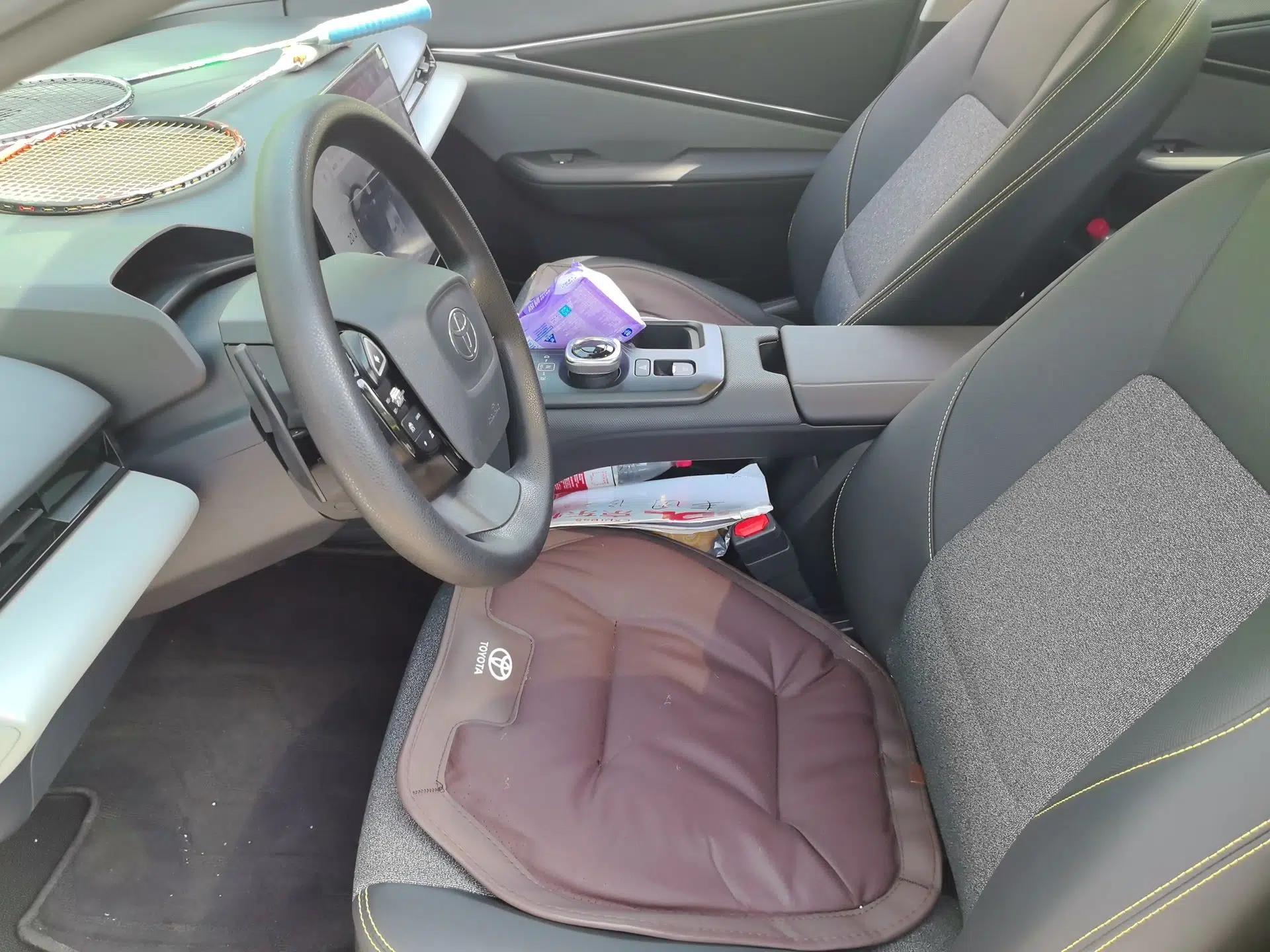 Toyota bZ5 2025 Model 550 JOY — миниатюра 16