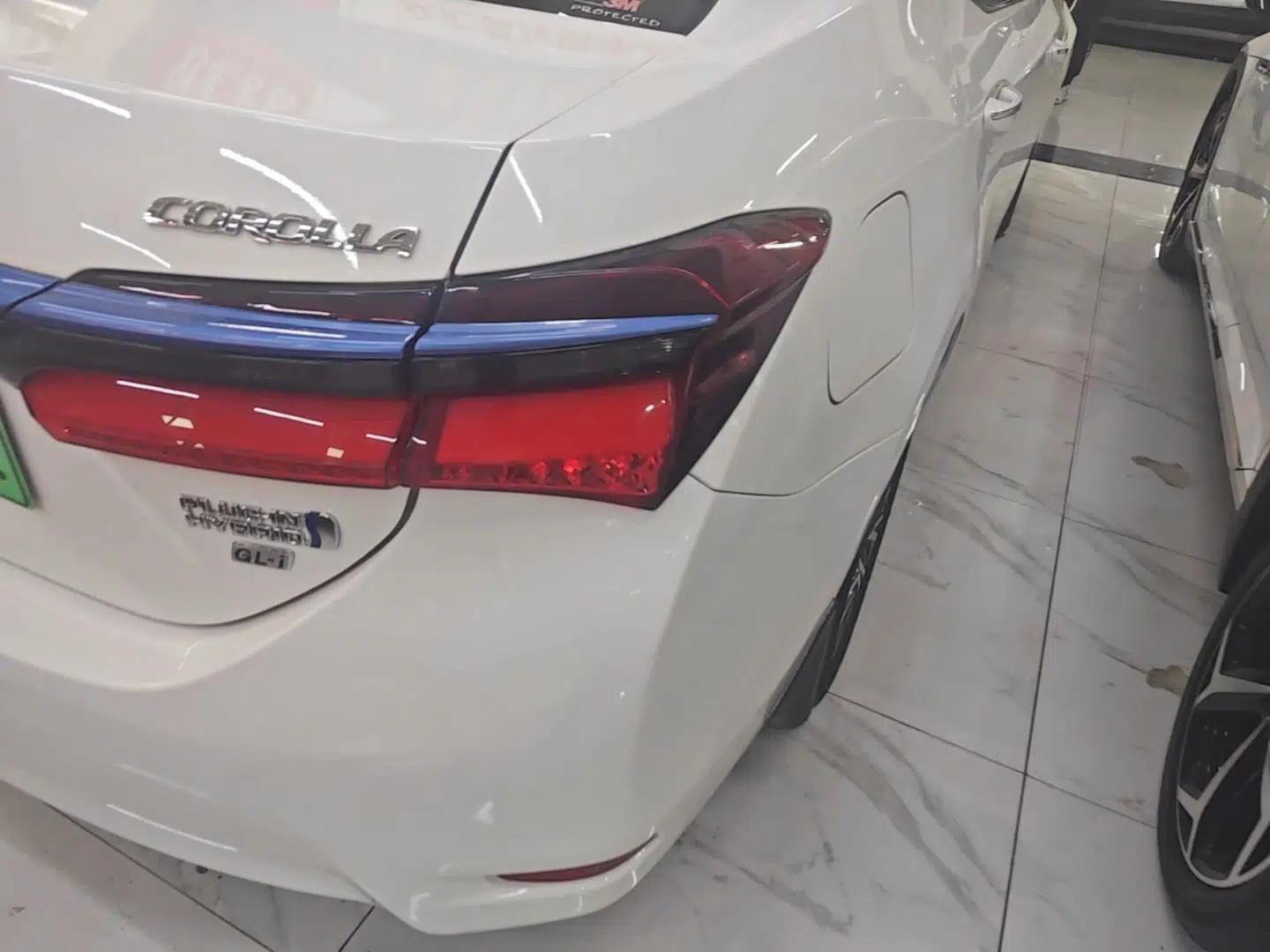 Toyota Corolla Hybrid E+ 2019 1.8L E-CVT Leading Edition — миниатюра 7