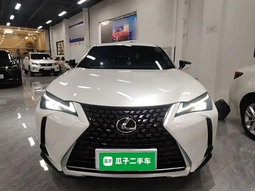 Lexus UX 2020 200 Special Edition — миниатюра 3
