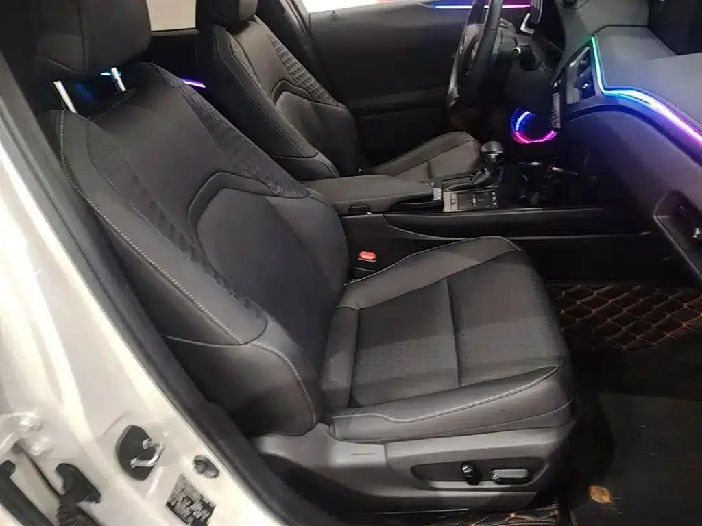Lexus UX 2020 200 Special Edition — миниатюра 25