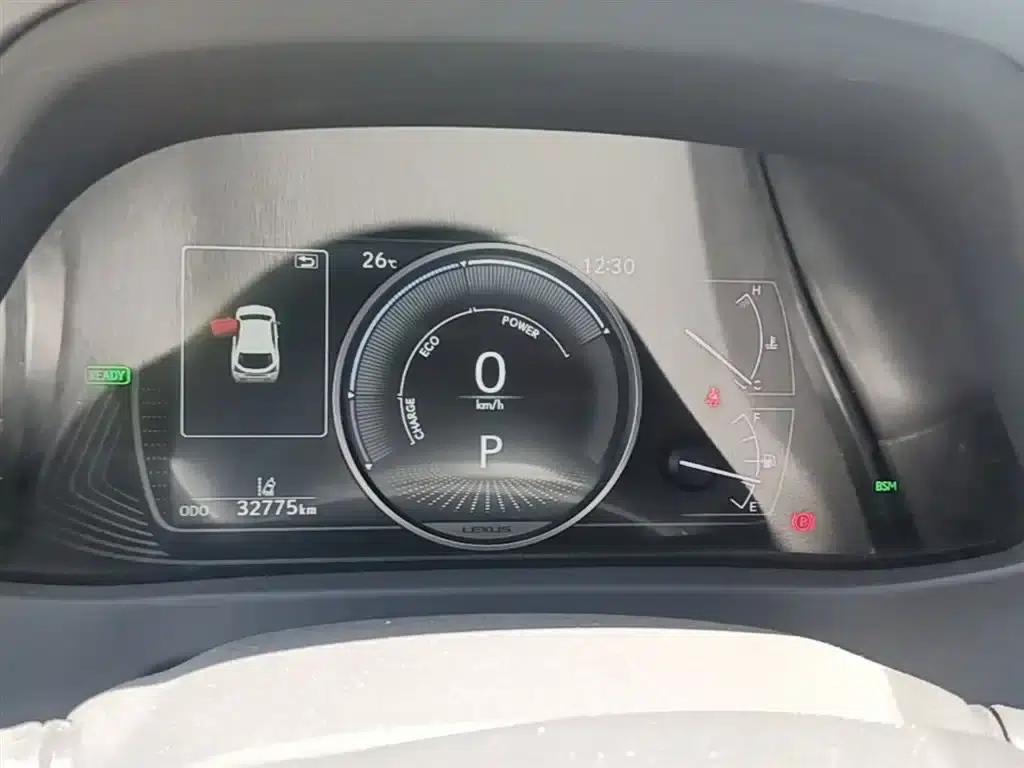 Lexus UX 2020 260h Explore Edition — миниатюра 12