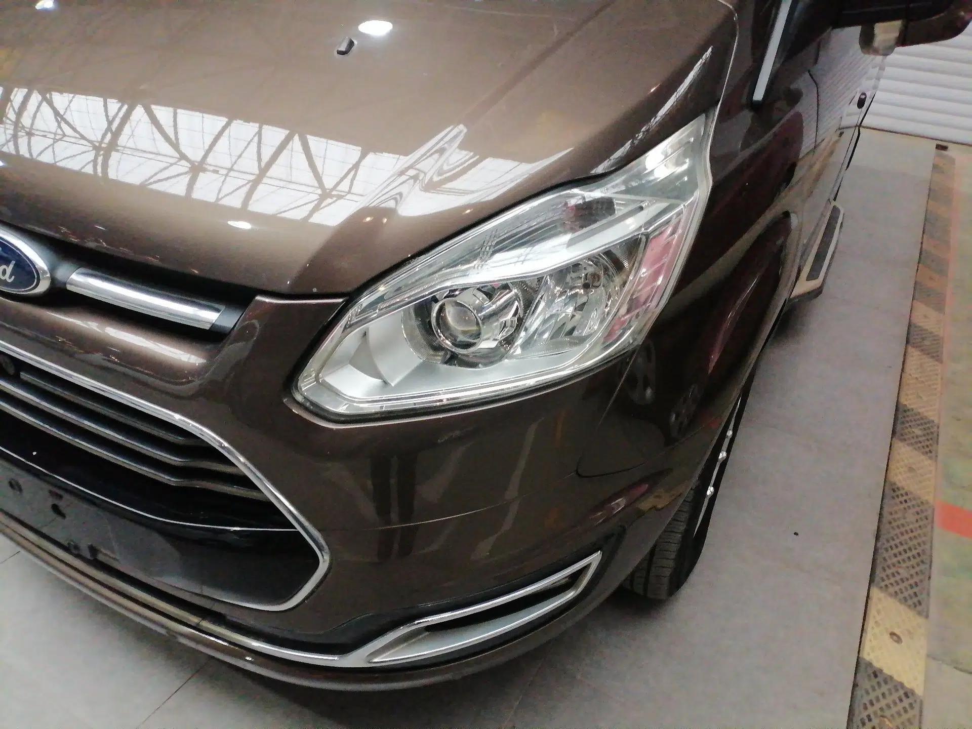 Ford Tourneo Custom 2016 2.0T Manual Elite Version — миниатюра 2