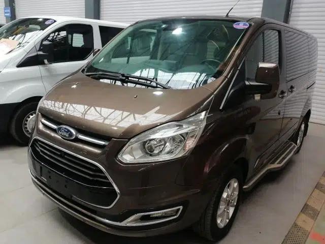 Ford Tourneo Custom 2016 2.0T Manual Elite Version