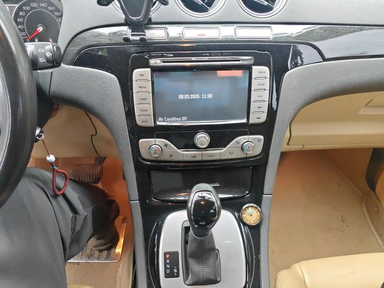 Ford S-MAX 2008 2.3L 7-Seater Flagship Navigation Version — миниатюра 14