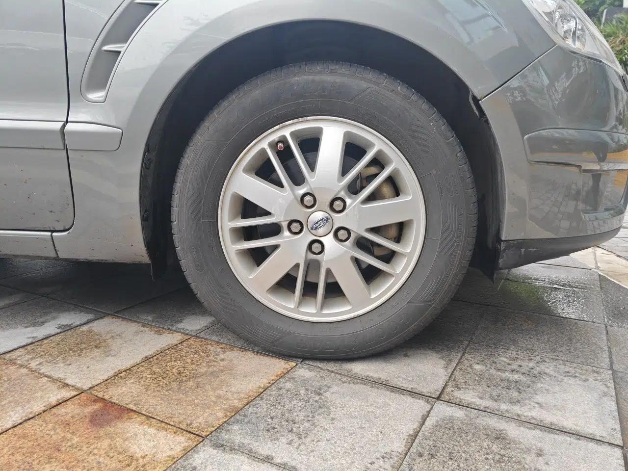 Ford S-MAX 2008 2.3L 7-Seater Flagship Navigation Version — миниатюра 8