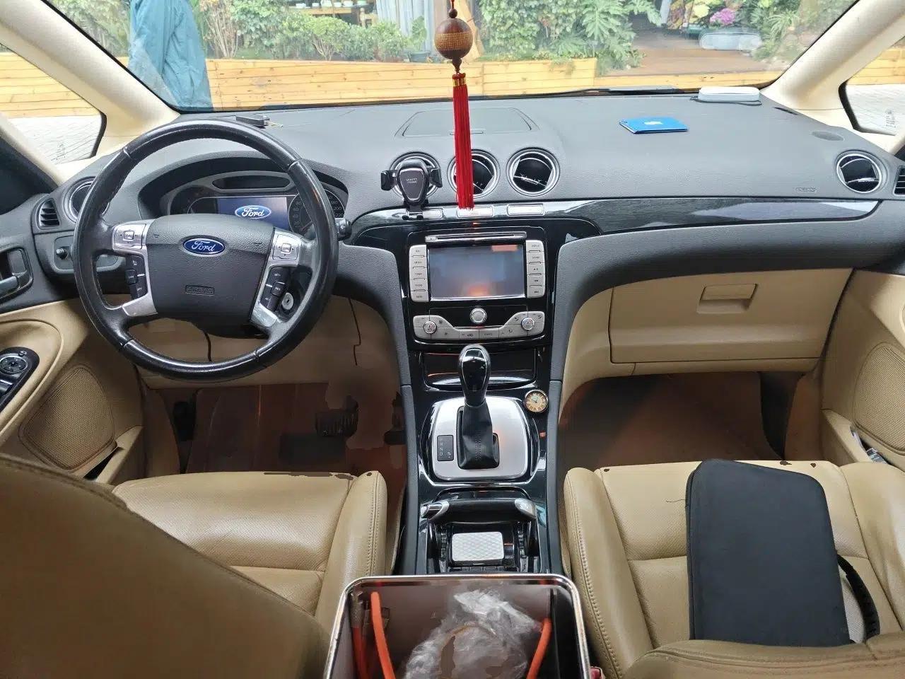 Ford S-MAX 2008 2.3L 7-Seater Flagship Navigation Version — миниатюра 10